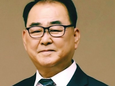 국회의원 꿈에서 하나님 나라 비전으로... 강대욱 목사의 ‘늦은 부르심’