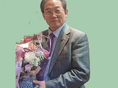 은행 지점장에서 계시록 전문 목사로... ‘80억 영혼 깨우는 사명’ 품…